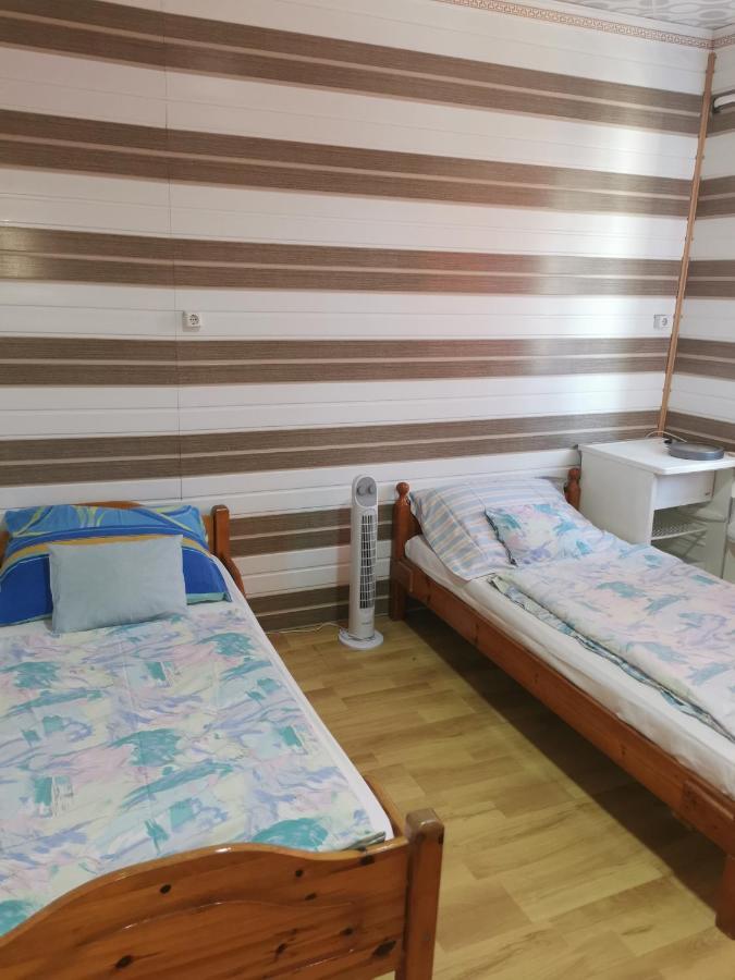 Edit Vendeghaz Tiszaujvaros Phòng bức ảnh